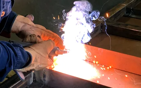 溶接加工